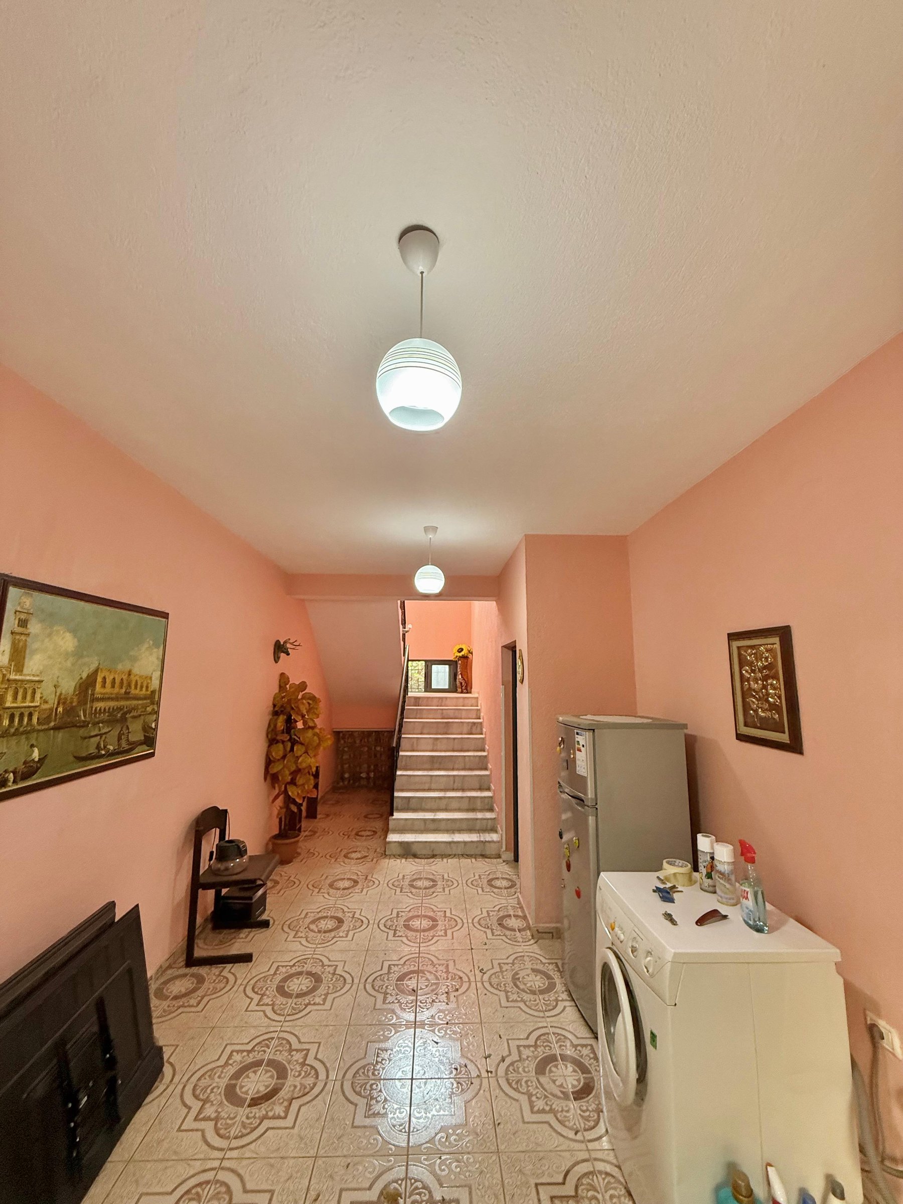 Qira, Shtepi Private 2 kateshe 2+1+blk+Parkim, Allias, 50,000 Lek/muaj
