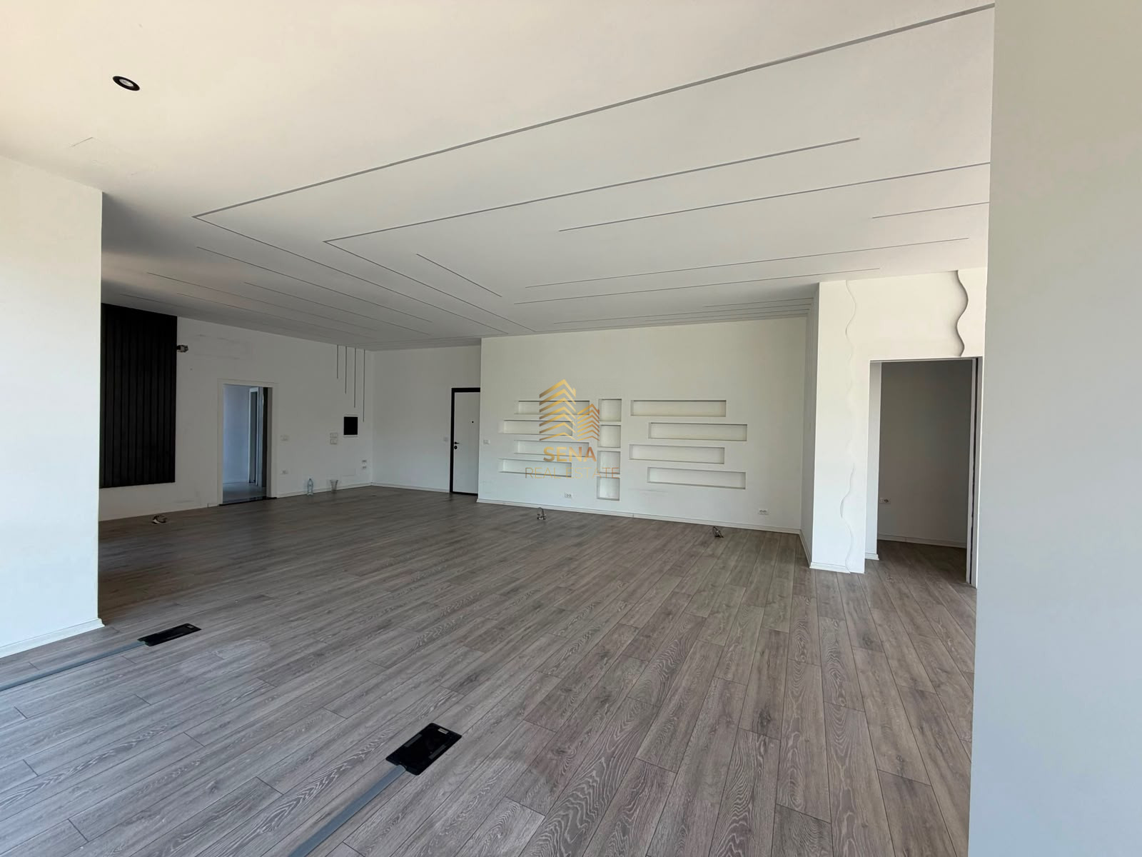 Qira, Ambient Biznesi, Porcelan, 1400 Euro/muaj Neto
