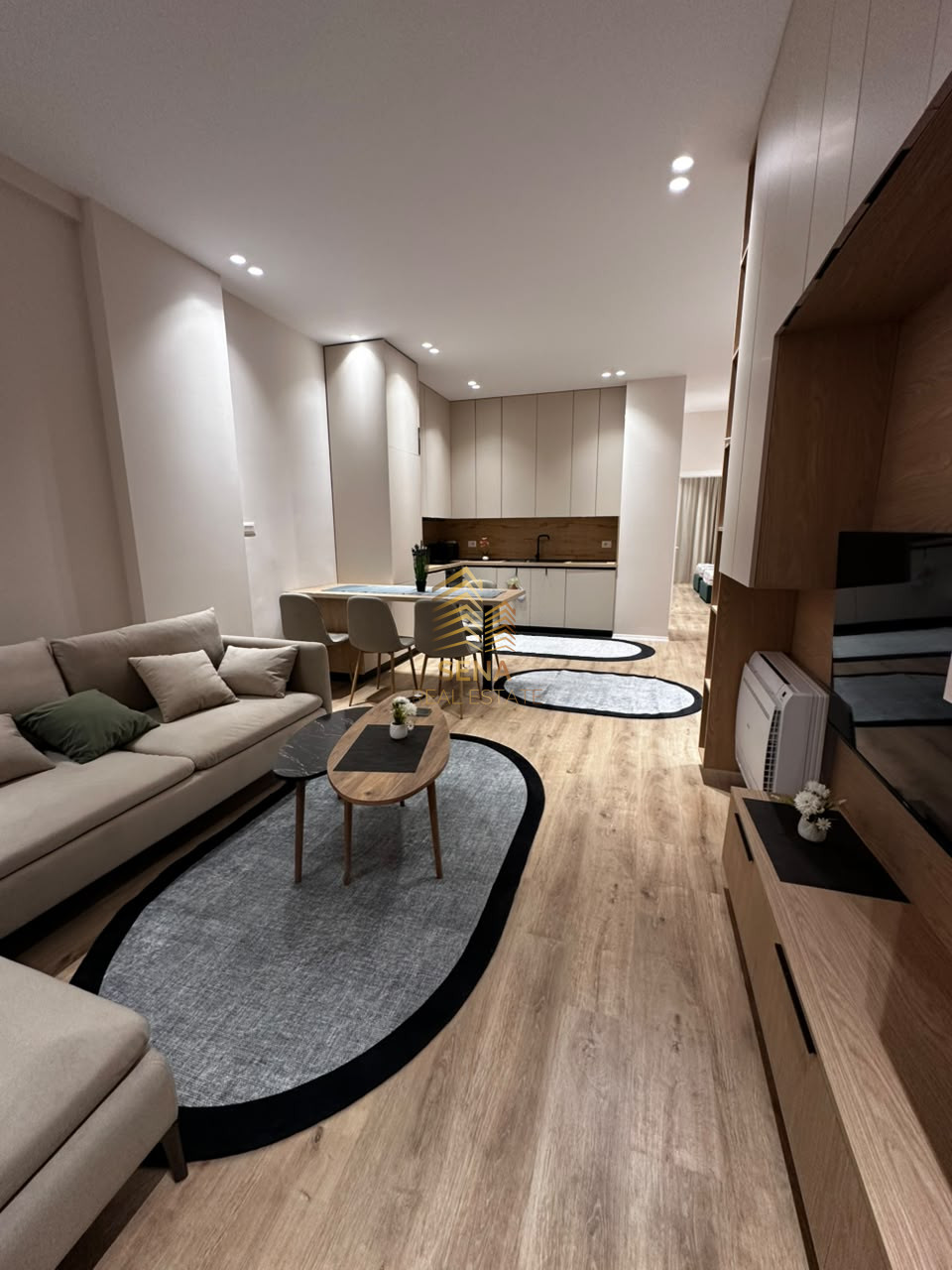 Qira, Apartament 2+1+2+2 blk, Aura Kompleks, 80.000 Leke /muaj