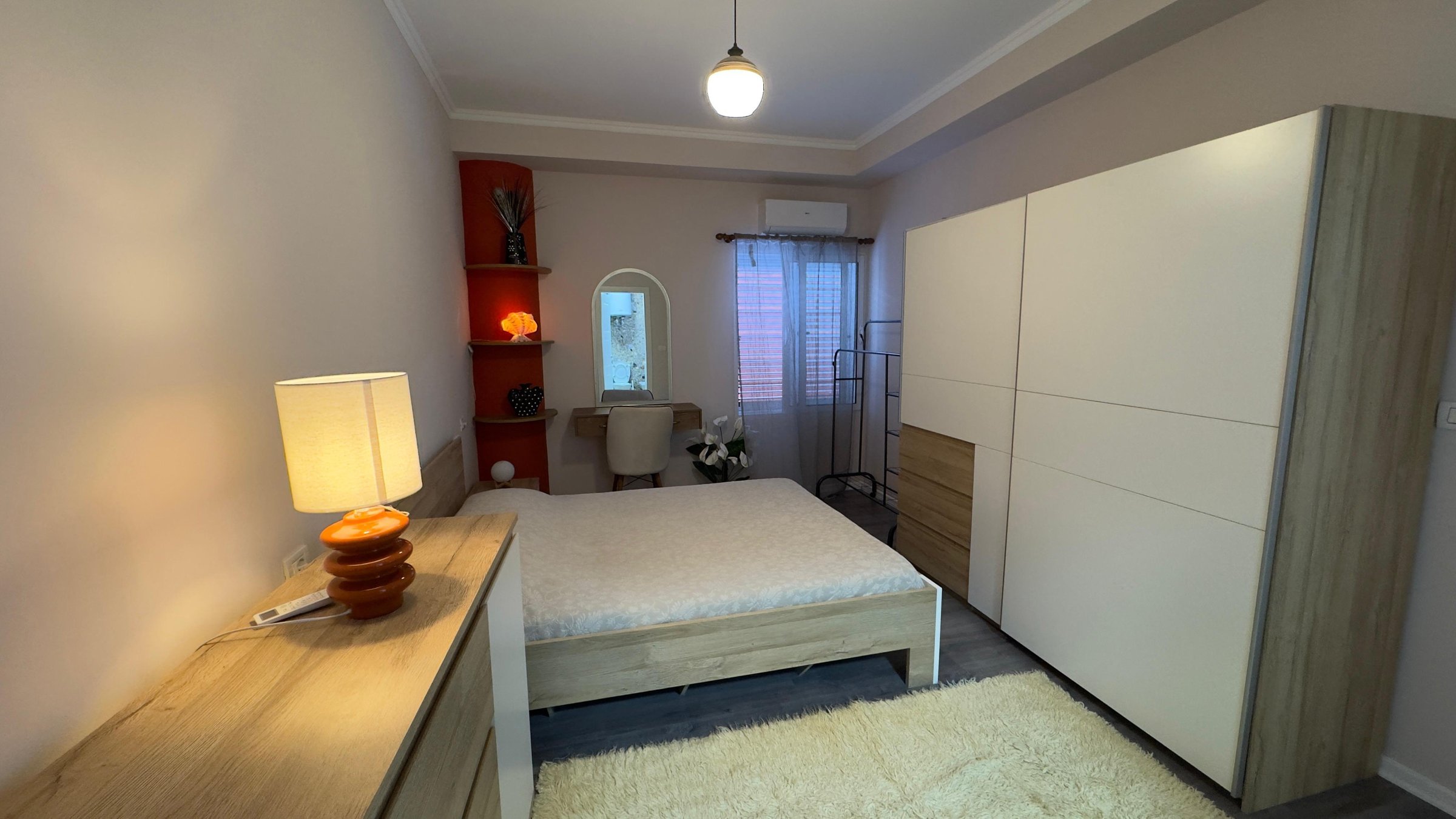 Qira, Apartament 2+1+2+blk,Liqeni i Thate, 90.000 Leke/muaj
