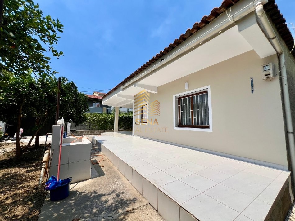 Qira, Ambient Biznesi 60m², Astir – Kompleksi Jolla, 600 Euro/muaj
