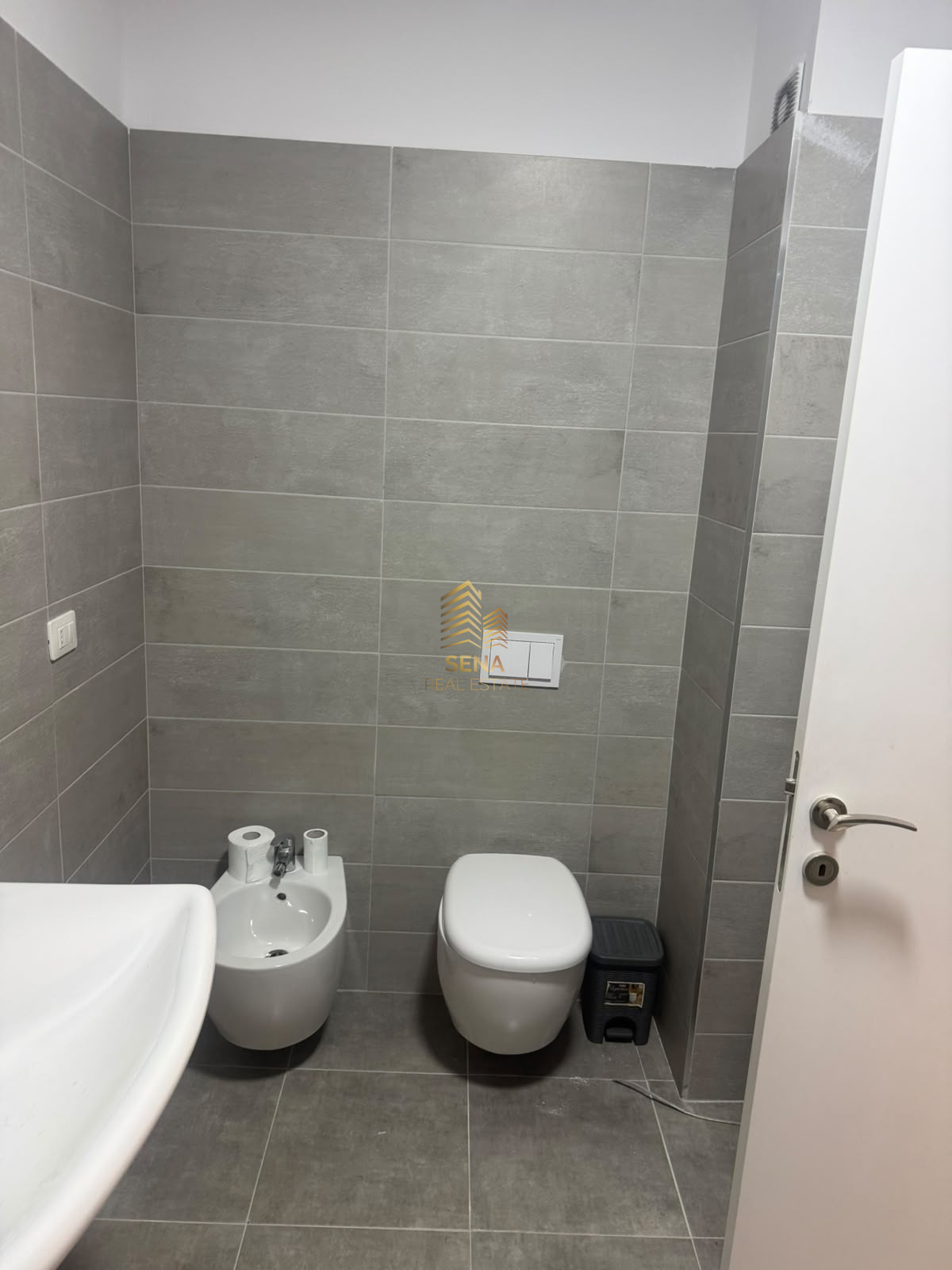 Qira, Ambient Biznesi 3+1+2+Blk, Garden Residence Turdiu-Fusha e Aviacionit, 100,000 Lek/muaj