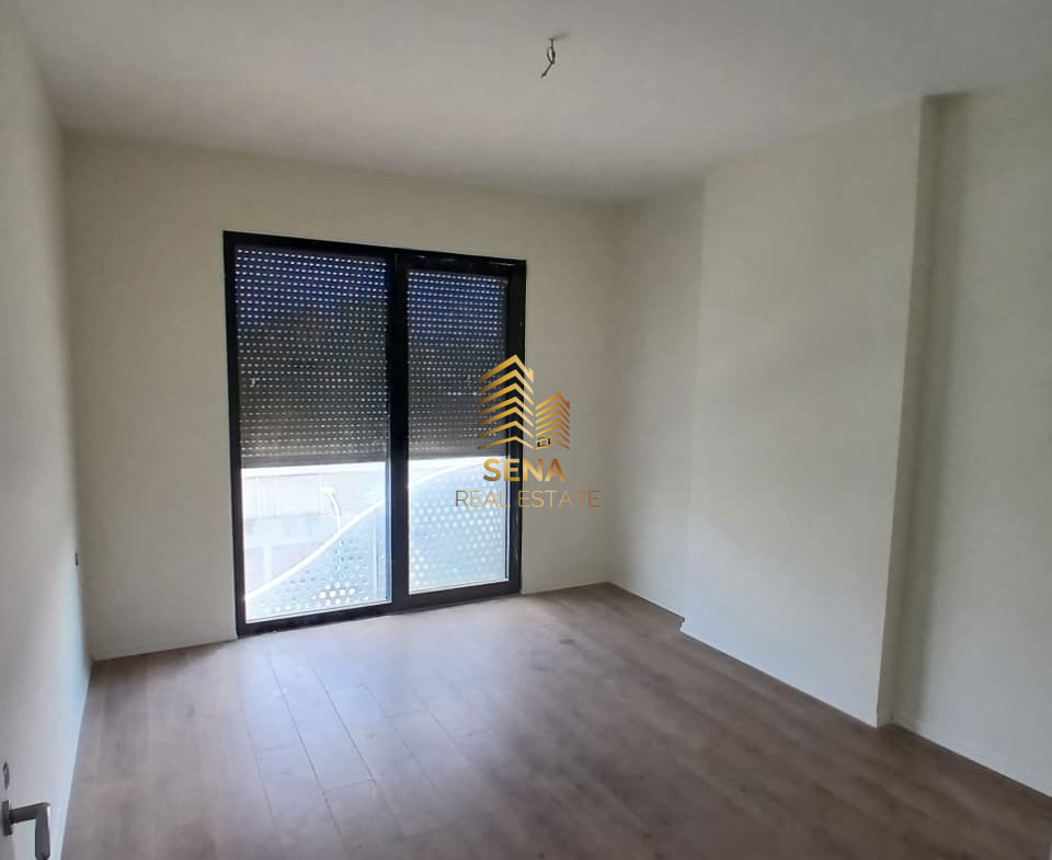 Qira, Ambient Biznesi 1+1+Blk, Prane Fiori Di Bosco, 650 Euro/muaj
