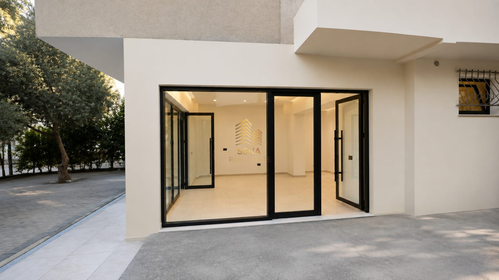 Qira, Ambient Biznesi – Pazari i Ri, 985 Euro