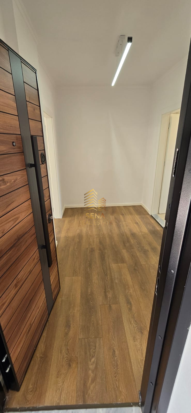 Shitet, Apartament 1+1, Rruga e Kavajes, 140,000 Euro