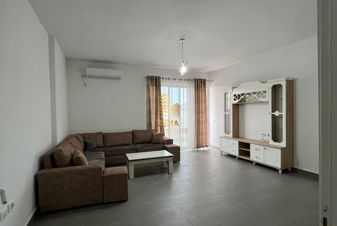 Shitet Apartament 2+1+Blk, Kamez, 108.000 Euro