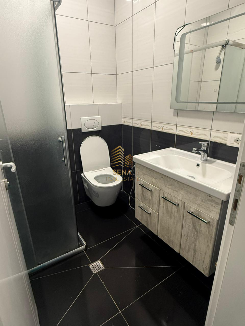 Qira, Apartament 2+1+2+Blk, Kodra e Diellit, 70.000 Leke/Muaj
