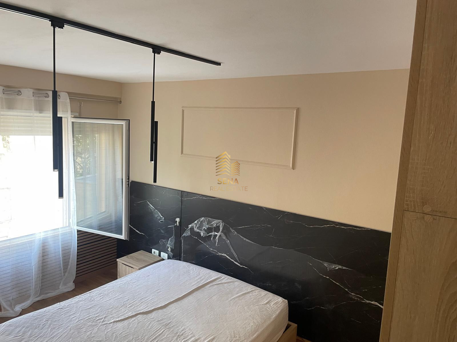 Qira, Apartament 1+1,Liqeni i Thate-Prane Radisonit , 60.000 Lek/Muaj
