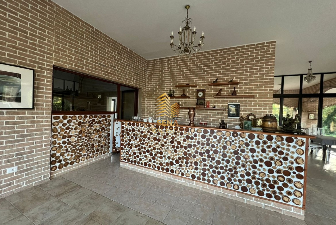 Jepet me qira Objekt biznesi 2 kate Restorant + Hotel, Durres ︱Rruga Kombetare Kombinat – Plepa, 2500 Euro/muaj I diskutueshem