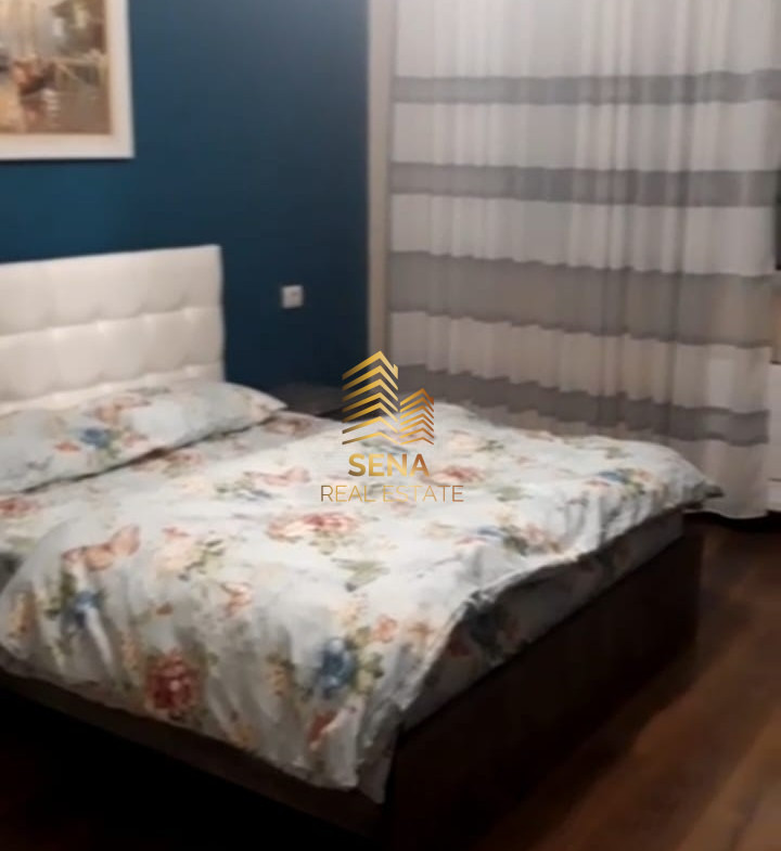 Qira, Apartament, 2+1+2+Blk, Kopshti Botanik , 800 Euro/Muaj