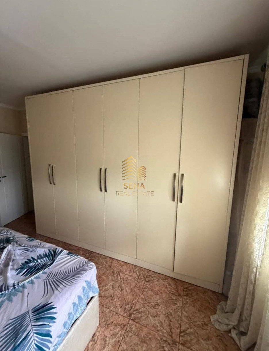 Qira, Apartament 2+1, Xhamllik, 60.000 Leke/muaj