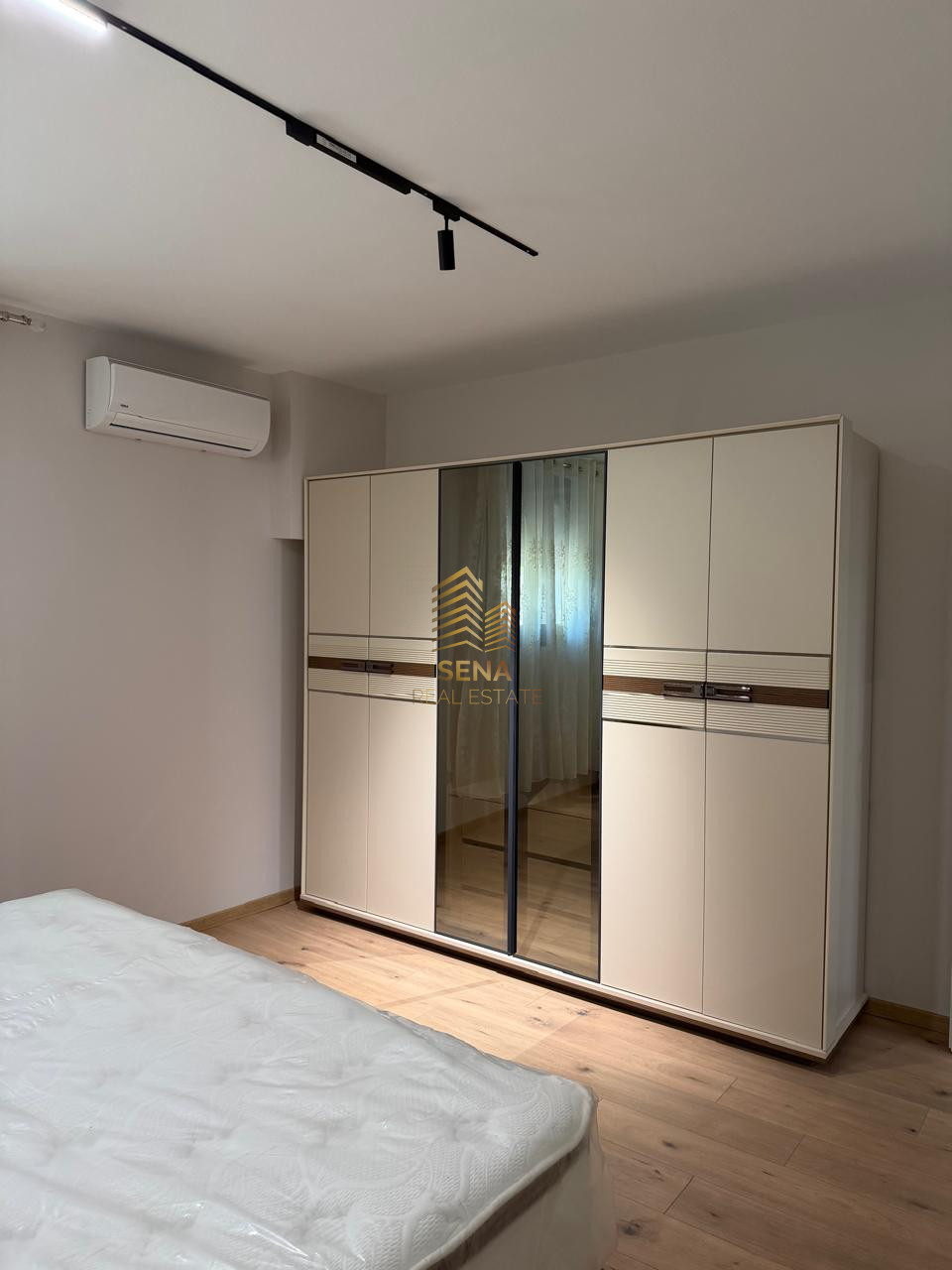 Qira, Apartament 2+1+blk+Post Parkimi, Ali Dem, 80.000 Leke/muaj
