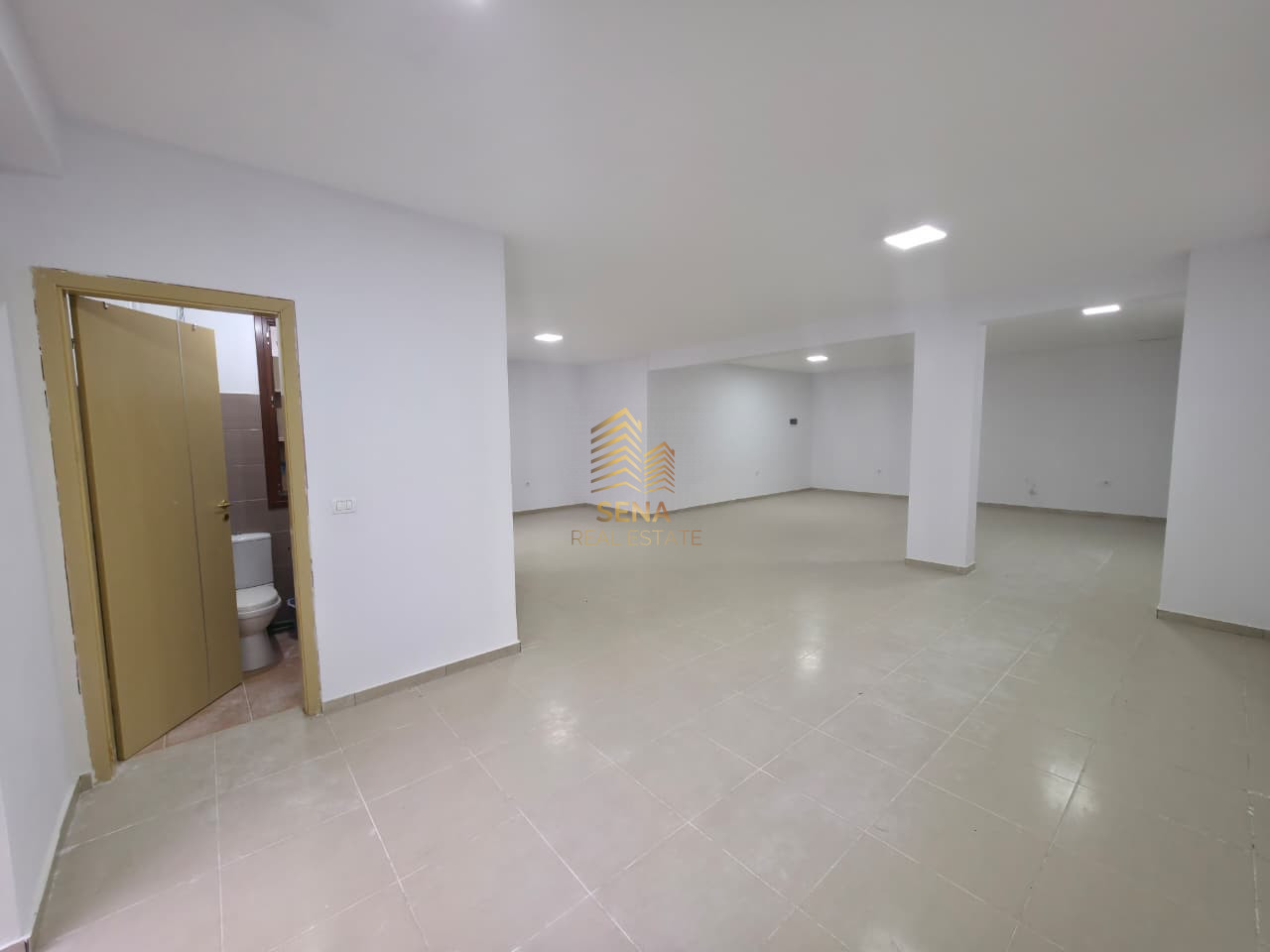 Qira, Ambient Biznesi – Openspace , Liqeni i Thate, 90.000 Leke Neto