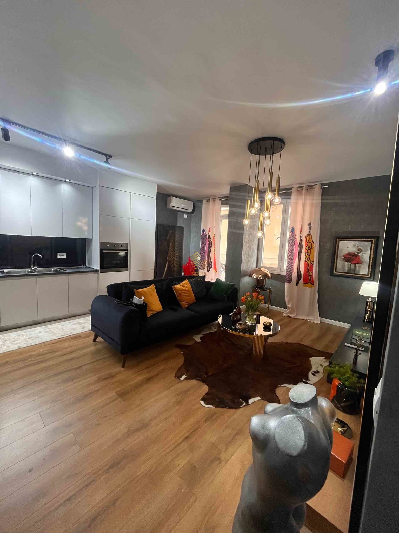 Qira, Apartament 1+1+2 BLK, Rruga e Durresit, 800 Euro/muaj