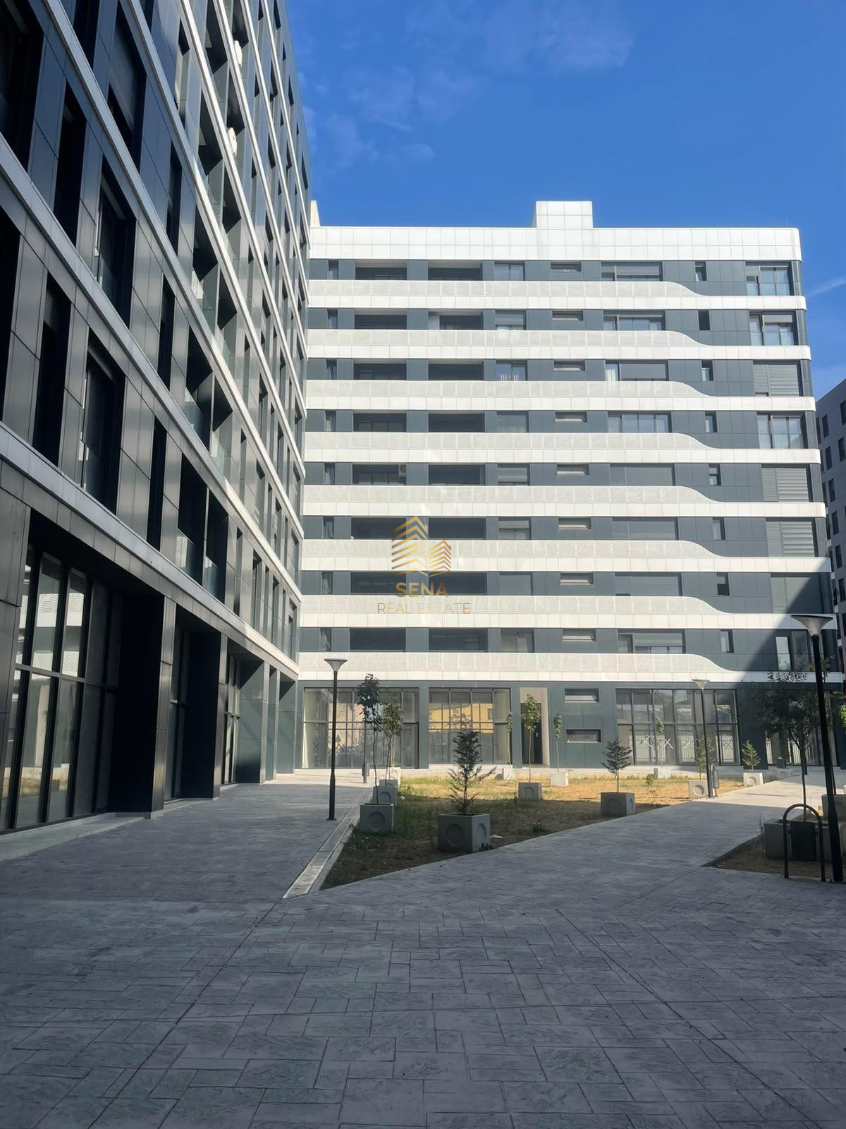 Qira, Ambient biznesi, Don Bosko – Paralel Living , 450 Euro/muaj