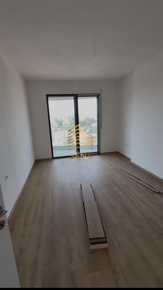 Qira, Ambient biznesi, Don Bosko – Paralel Living , 450 Euro/muaj