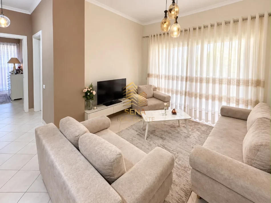 Qira, Apartament 2+1+2wc+BLK, Komuna e Parisit, 800 Euro/Muaj