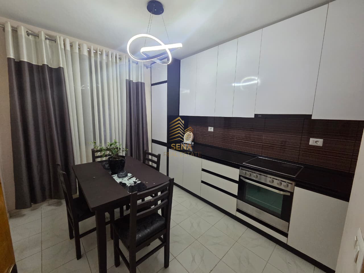 Qira, Apartament, 1+1+Kuzhine e Vecuar, Ish Restorant Durresi, 60,000Leke/muaj