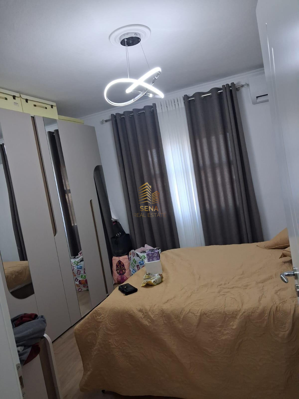 Shitet, Apartament i Adaptuar ne 2+1+BLK, Kinostudio, 15.500.000 Leke