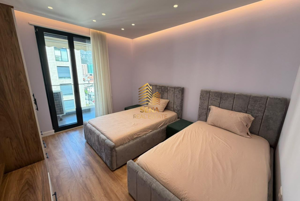 Qira,Apartament 3+1+2+2Blk, Kompleksi Erli-Porcelan ,1000 Euro/Muaj