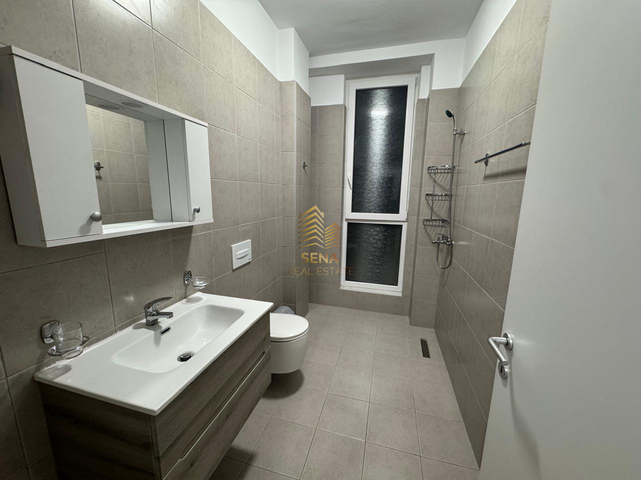 Qira, Apartament 2+1+2+Blk, Bulevardi i Ri, 80.000 Lek/muaj