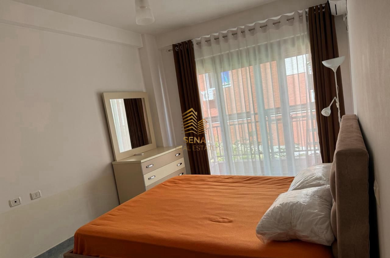 Shitet Apartament 1+1, Liqeni i Thate, 12.900.000 Leke
