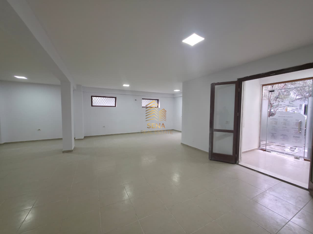 Qira, Ambient Biznesi – Openspace , Liqeni i Thate, 90.000 Leke Neto