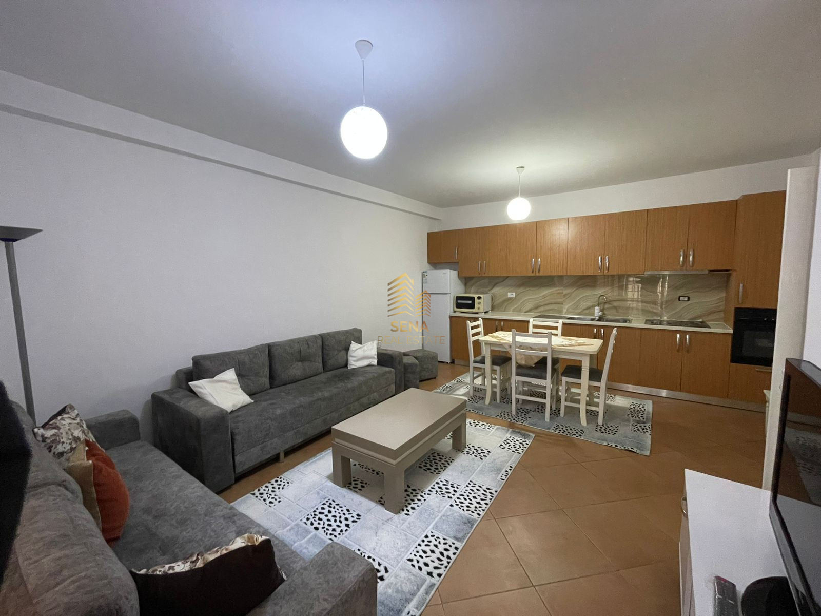Qira, Apartament 1+1+2blk, Kompleksi Tom Doshi, Shkoze, 38.000 Leke/Muaj