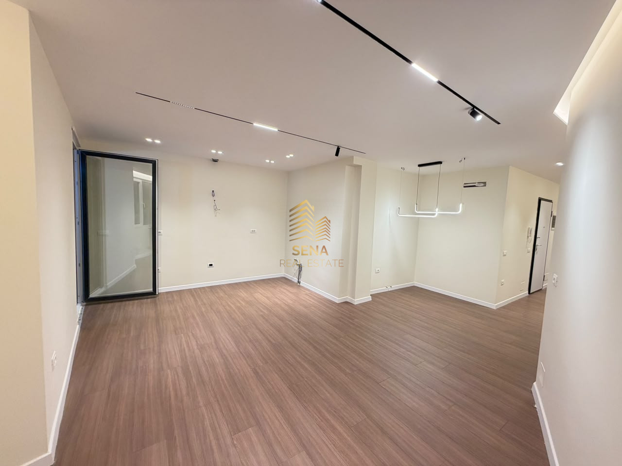 Shitet, Apartament 2+1+blk,Ali Demi-Prane Rrethit te Shkozes,18.300,000Leke