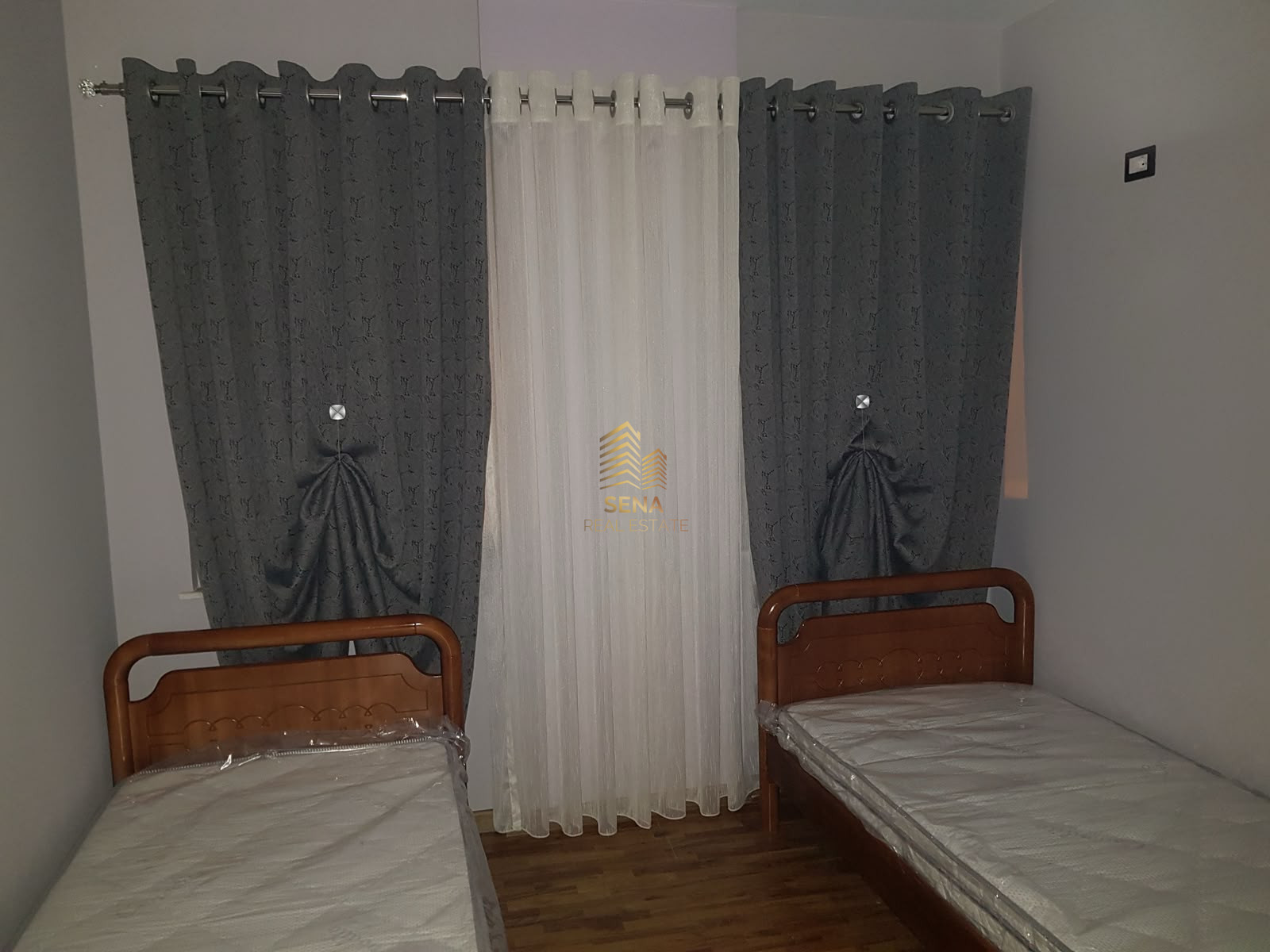 Qira, Apartament 2+1+2blk, Kopshti Zoologjik, 80,000 Lek/Muaj