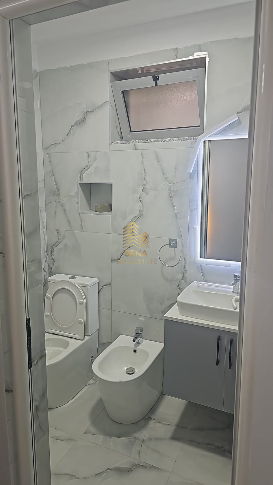 Qira, Hyrje Private 1+1, Brryli, 55.000 Leke/muaj