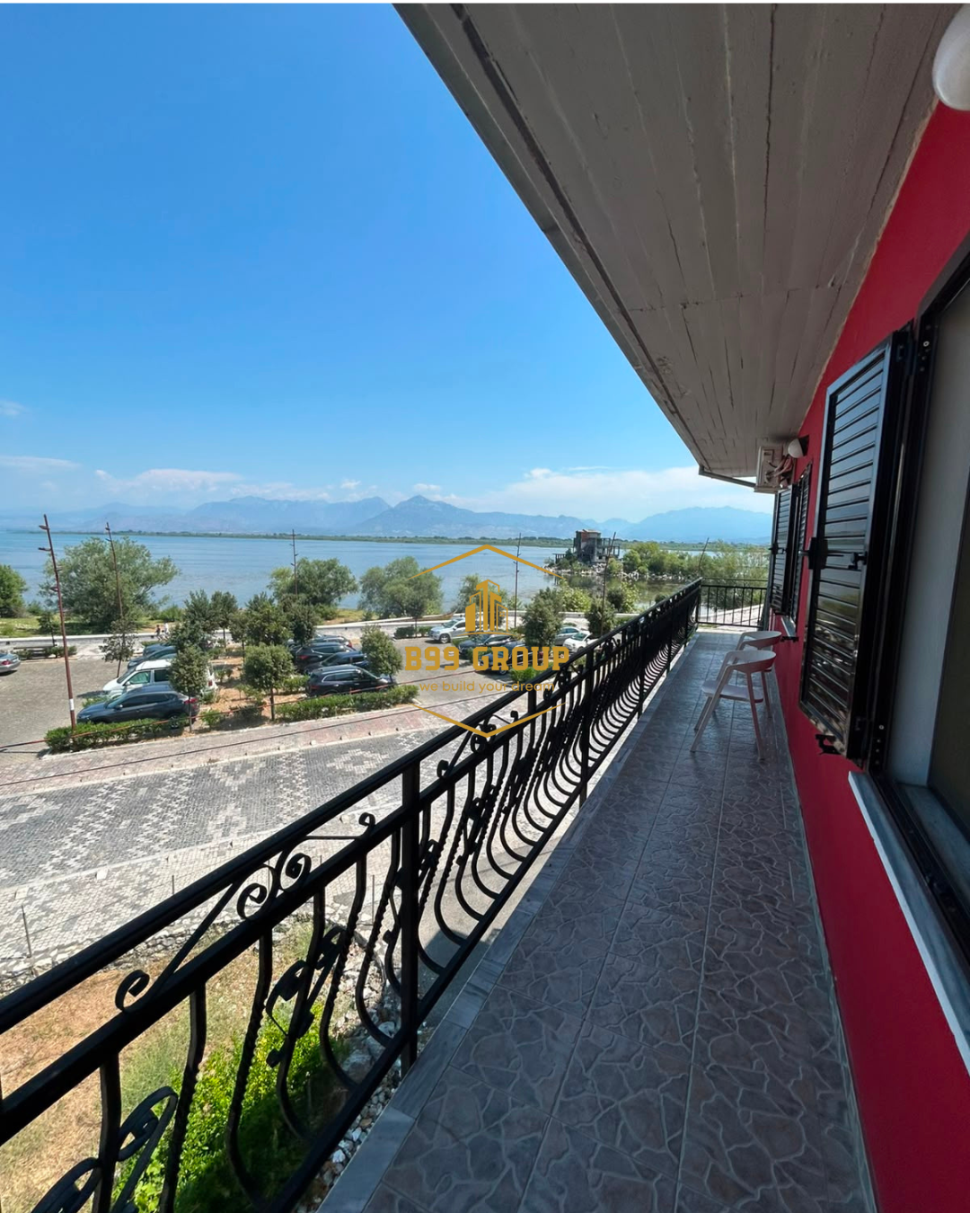 Qira Ditore 2-STOREY VILLA IN SHIROKA