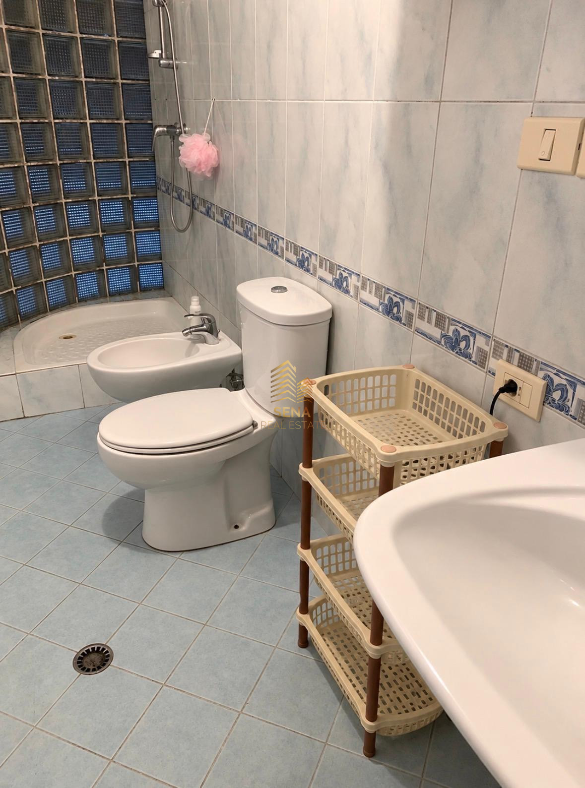 Qira, Apartament 2+1+2WC+2Blk, Rruga Hoxha Tahsim, 60.000 Lek/Muaj