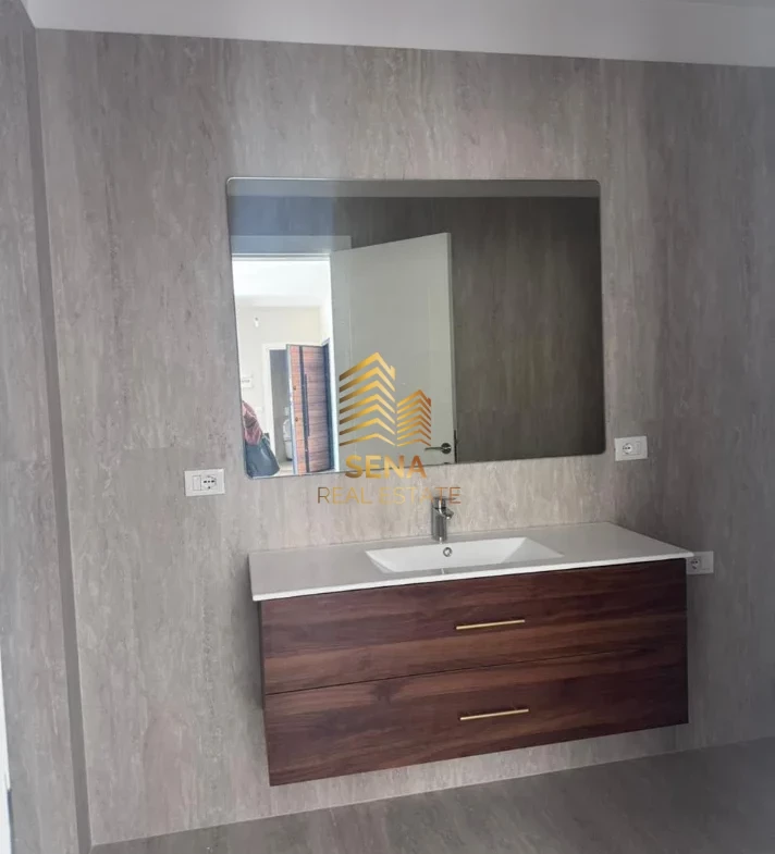 Qira, Apartament 2+1+2+Blk, Bulevardi i Ri, 60.000 Lek/Muaj
