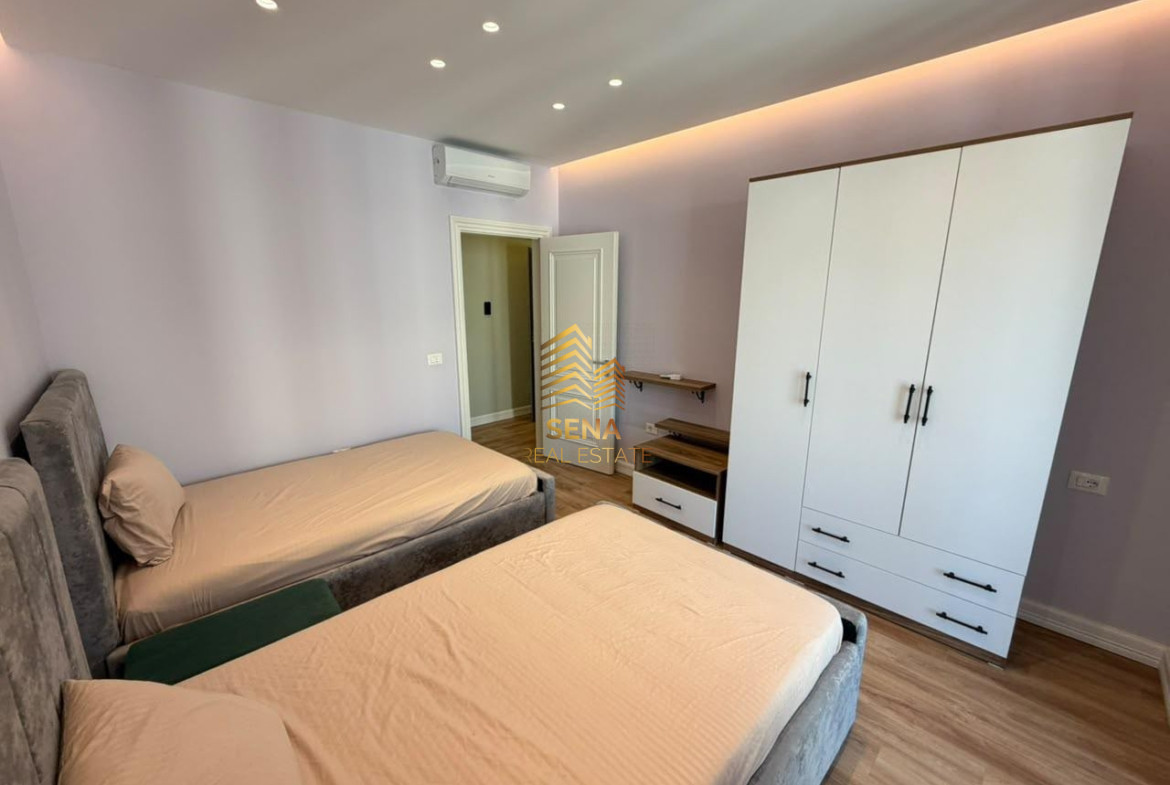 Qira,Apartament 3+1+2+2Blk, Kompleksi Erli-Porcelan ,1000 Euro/Muaj