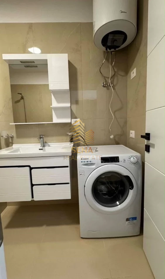 Qira, Apartament 2+1+2+Blk, Ish Parku i Autobuzeve, 700 Euro/Muaj