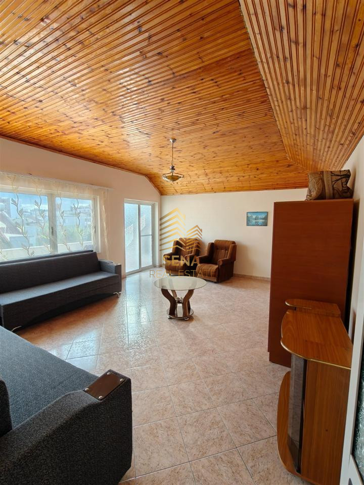 Qira, Hyrje private, 3+1+Blk+Parkim, Spitali QSUT, 60.000 Lek/muaj
