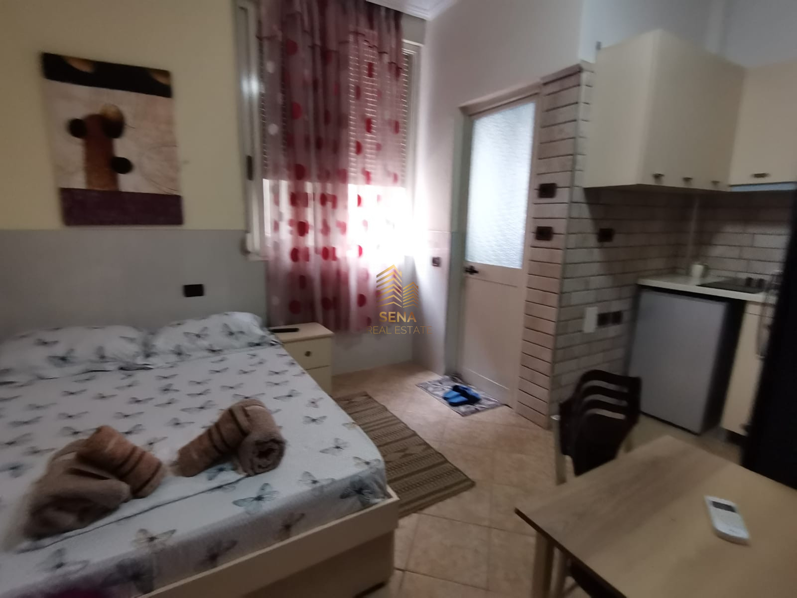 Qira, Garsoniere, 5 Maji, 40.000 Leke/muaj