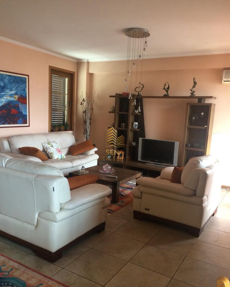 Qira, Apartament 1+1+Verande, Rruga e Durresit, 50.000 ALL/muaj