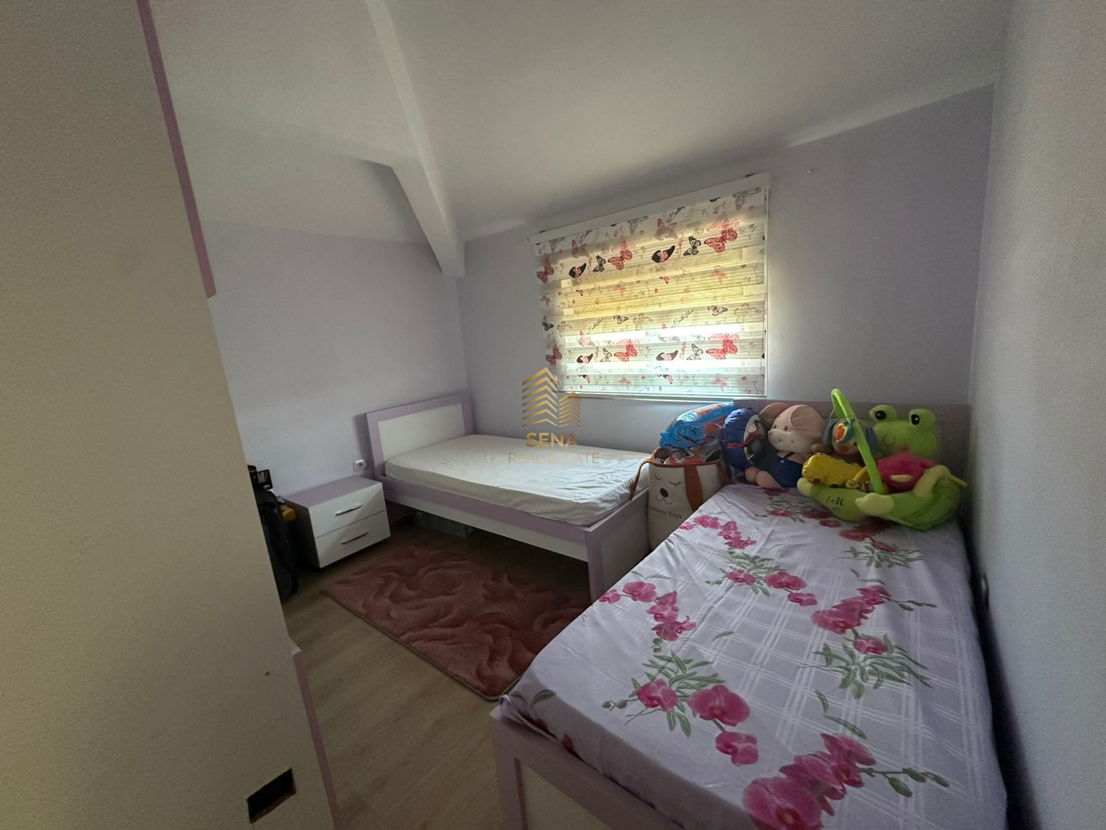 Qira, Apartament 2+1+Verande,Xhamllik,65.000 Leke/muaj