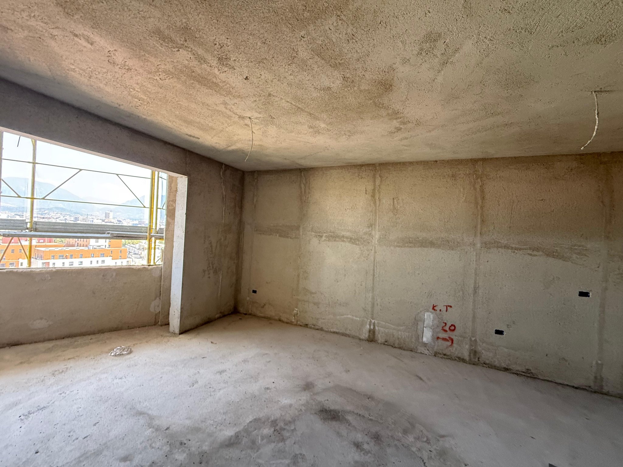 Shitet, Apartament 2+1+2WC+Blk, Rruga Dritan Hoxha – Rezidenca Colonade, 167,000 Euro
