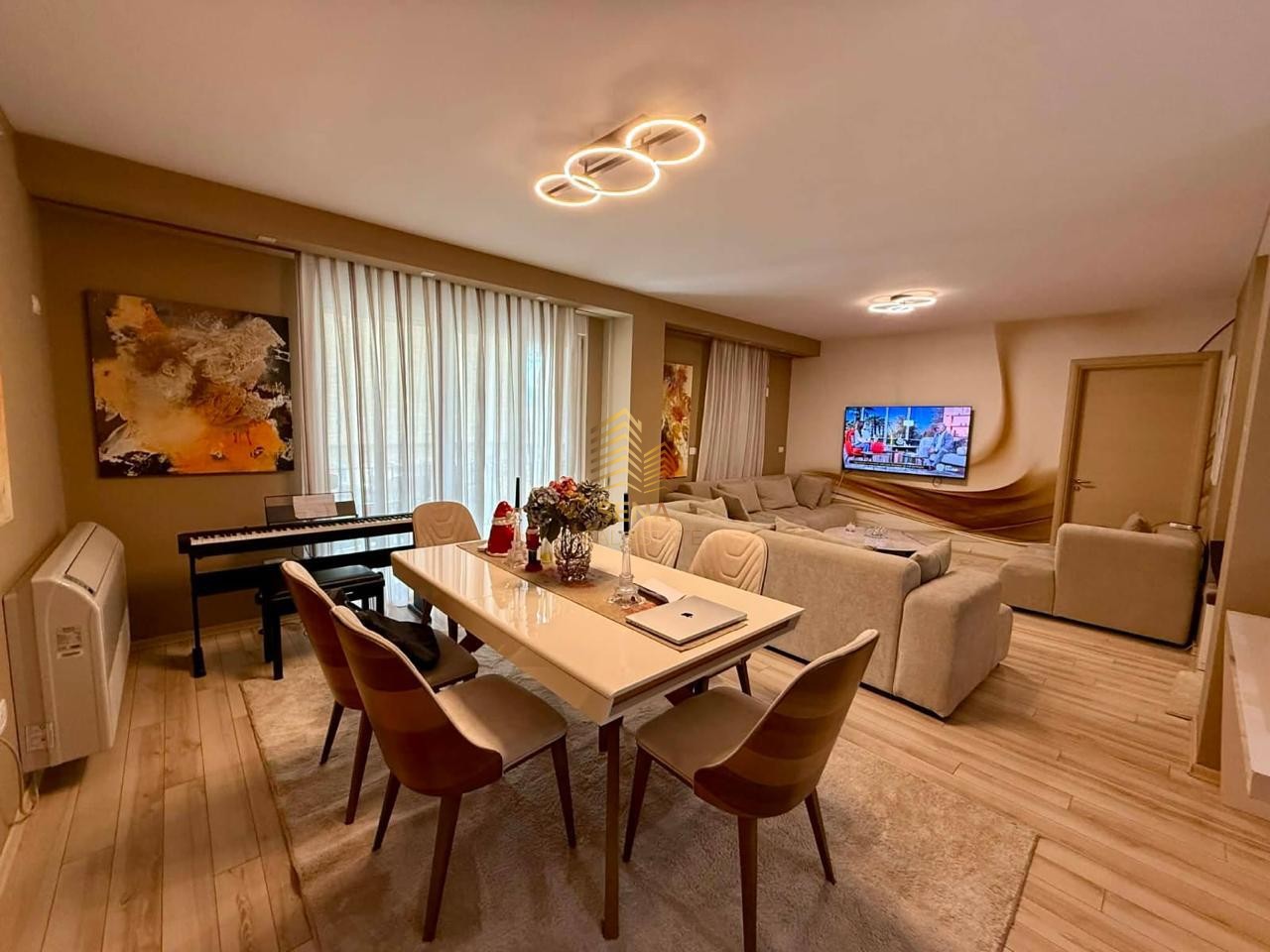 Shitet Apartament 2+1+2WC+Blk, Kompleksi Ana, 223.000 Euro