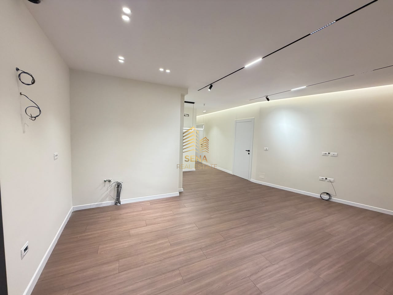Shitet, Apartament 2+1+blk,Ali Demi-Prane Rrethit te Shkozes,18.300,000Leke