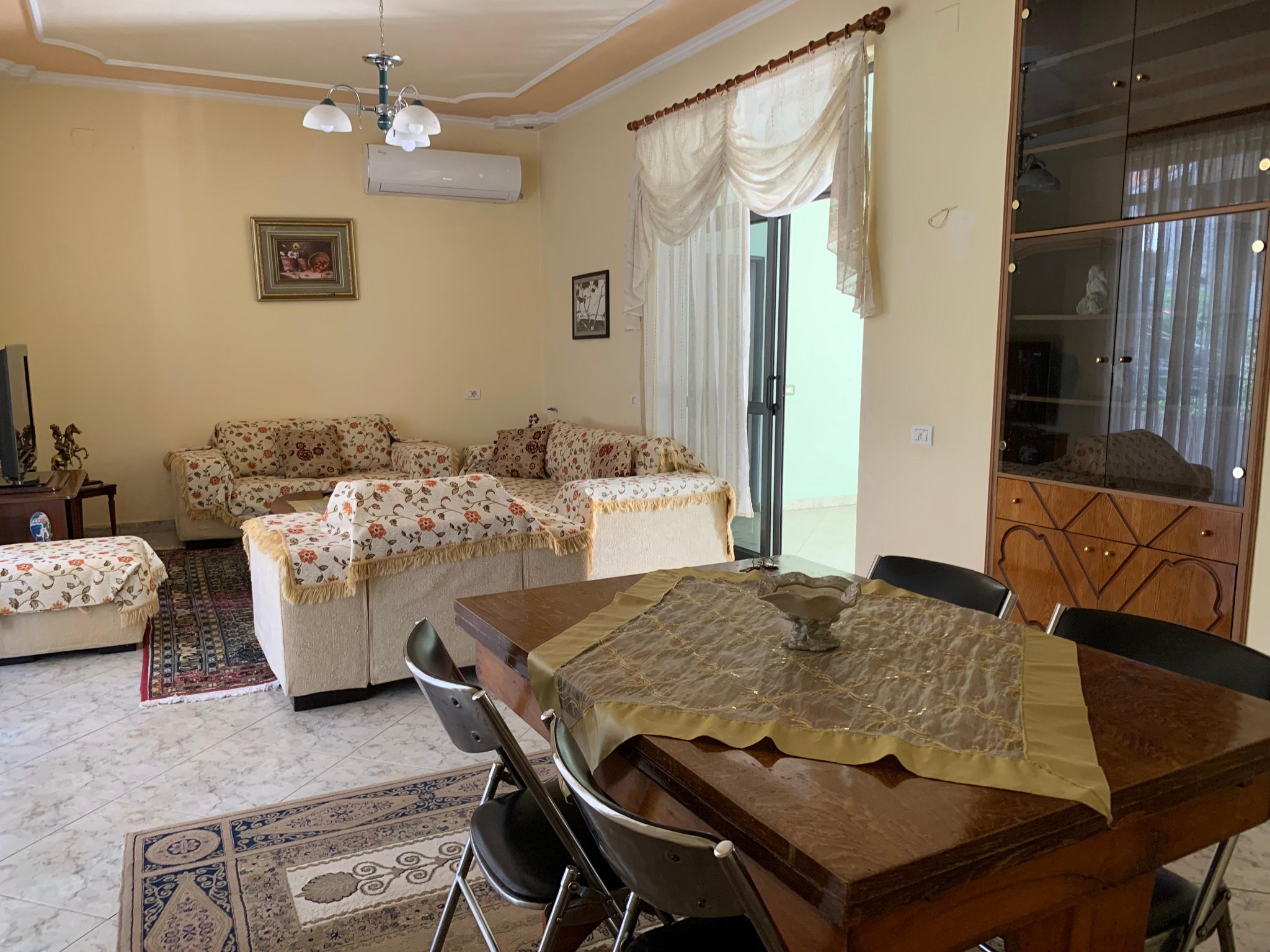 Qira, Hyrje Private, 2+1+blk, Kodra e Priftit, 48.000 Leke/Muaj