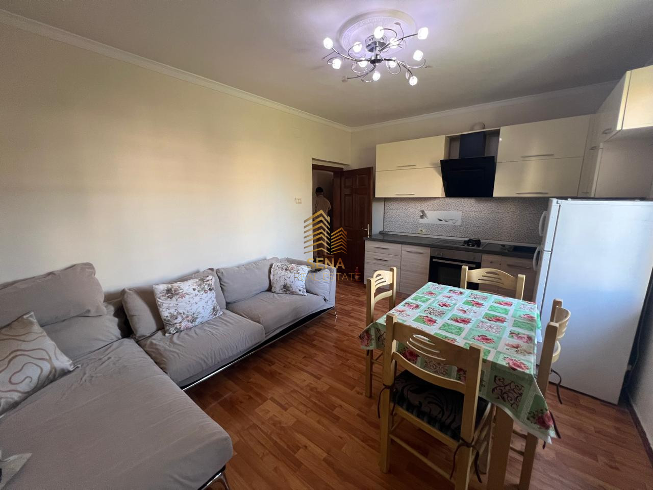 Qira, Apartament 2+1, Oxhaku, 60.000 Leke/muaj