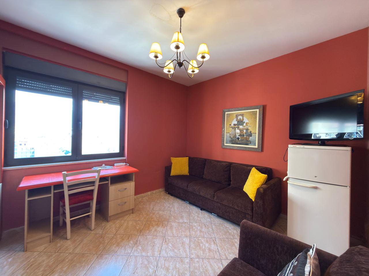 Apartmanet 2+1+2 tek 9 Kateshet per Qira