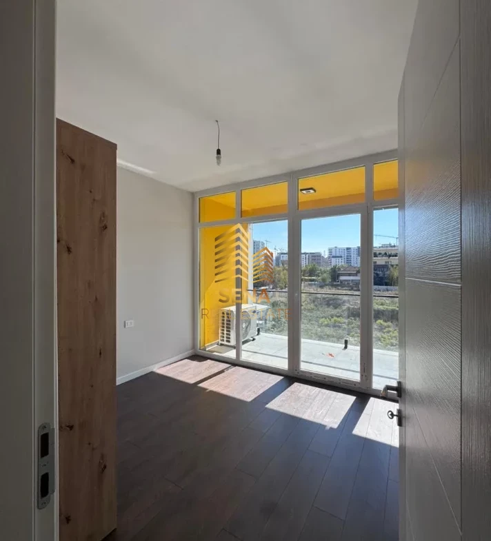 Qira, Apartament 2+1+2+Blk, Bulevardi i Ri, 60.000 Lek/Muaj