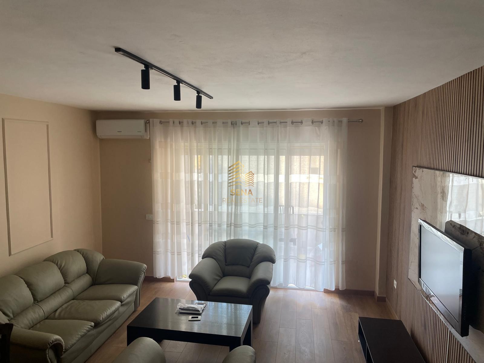 Qira, Apartament 1+1,Liqeni i Thate-Prane Radisonit , 60.000 Lek/Muaj