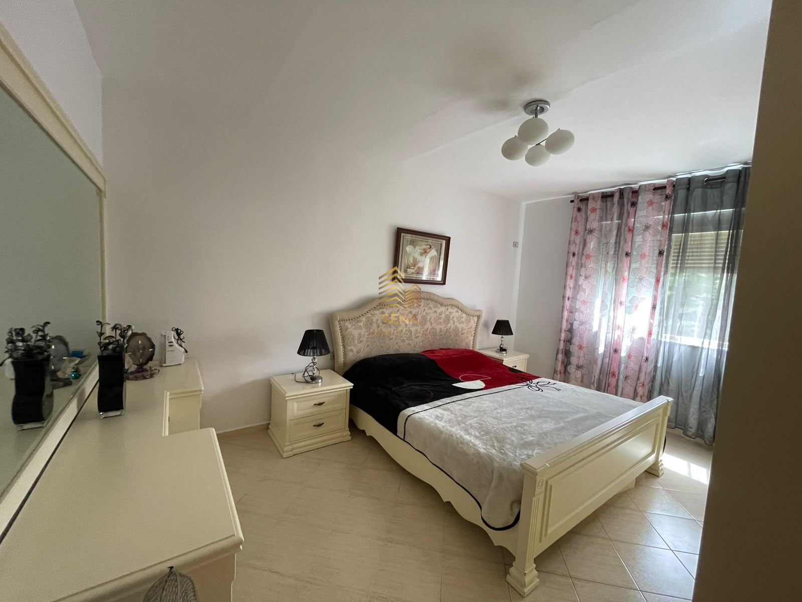 Shitet, Apartament 2+1, Xhamllik – Varri Bamit, 13.800.000 Lek
