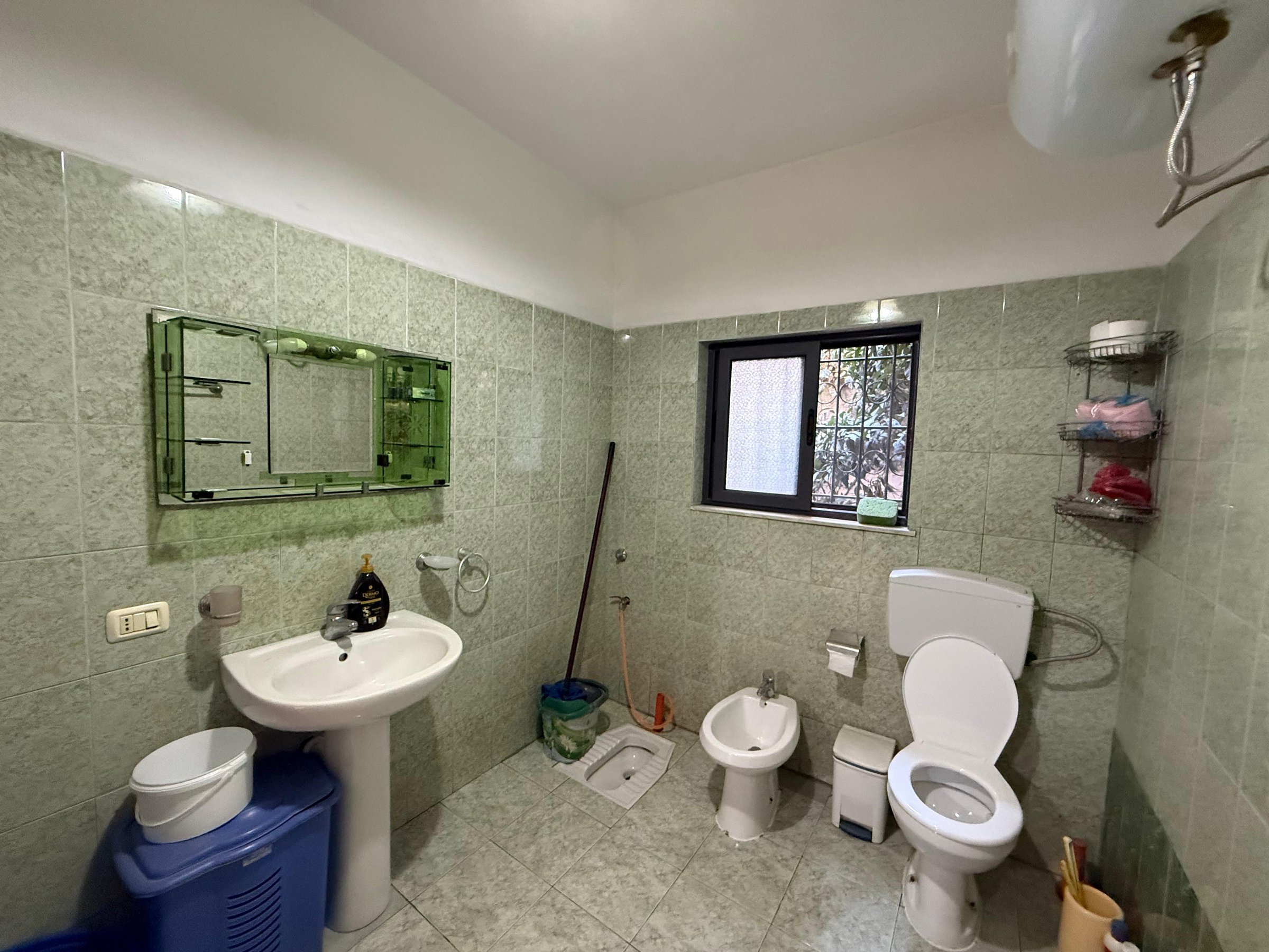 Qira, Shtepi Private 2 kateshe 2+1+blk+Parkim, Allias, 50,000 Lek/muaj
